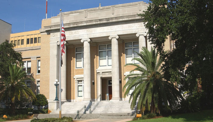 Photo of the old Pinellas County Courthouse