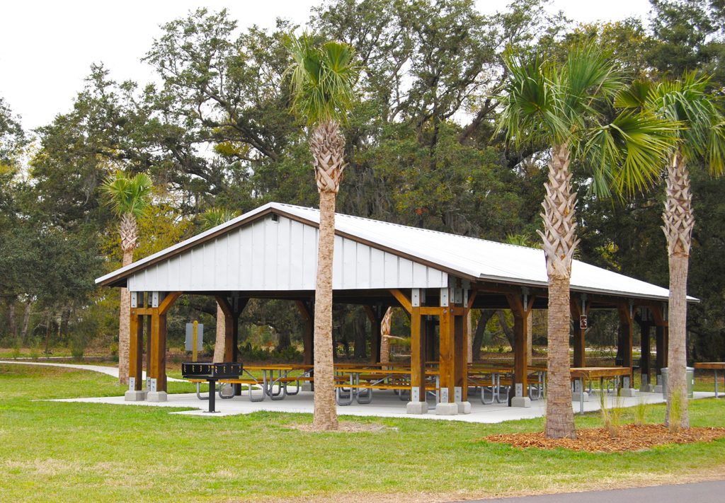 Large spacious shelter at Eagle Lake Park.